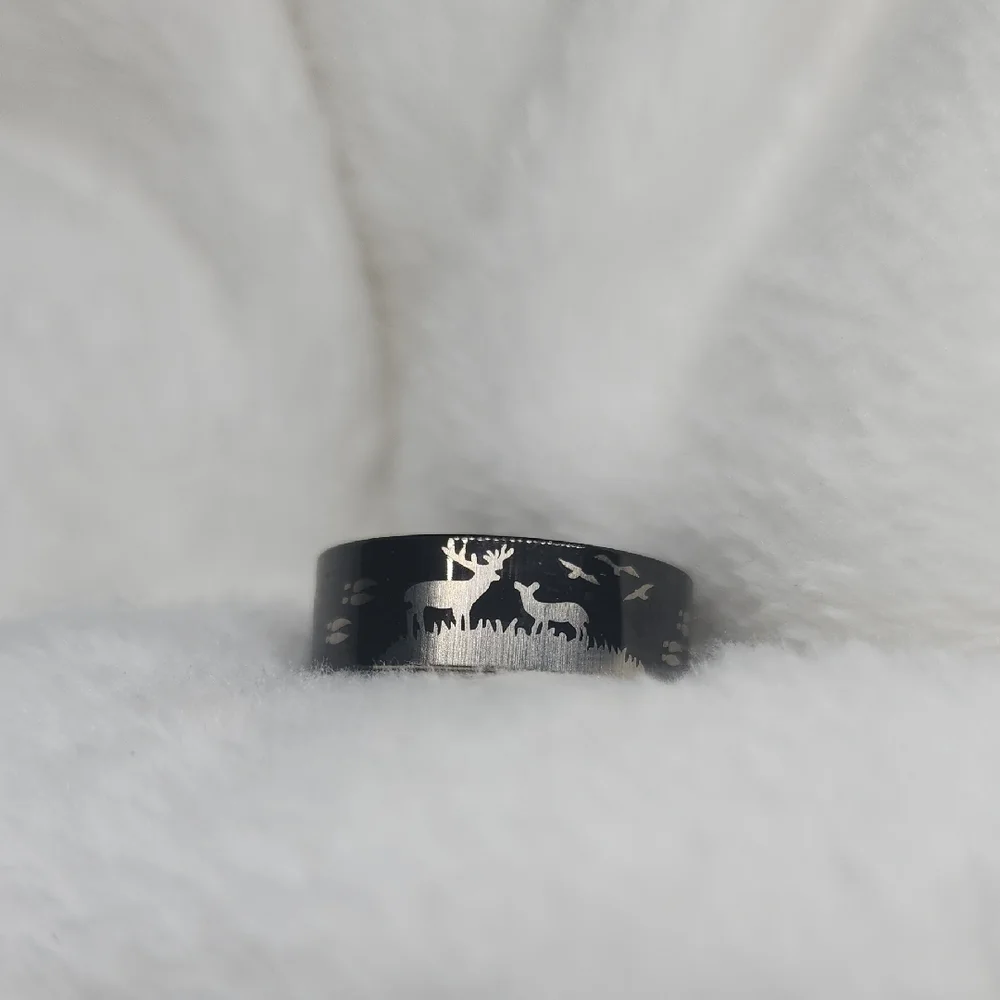 Black Stainless Deer Ring 🦌